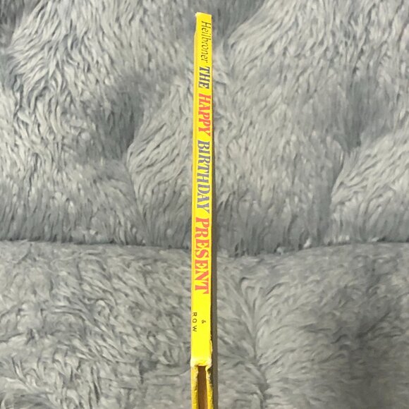 Vtg The Happy Birthday Present by Joan Heilbroner 1962 I Can Read Story - Picture 3 of 5